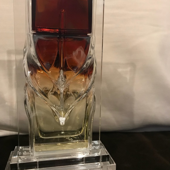 Christian Louboutin Trouble In Heaven Perfume - Picture 3 of 3